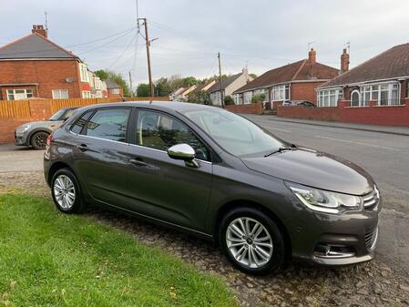 CITROEN C4 1.6 BlueHDi Flair