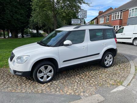 SKODA YETI 2.0 TDI SE